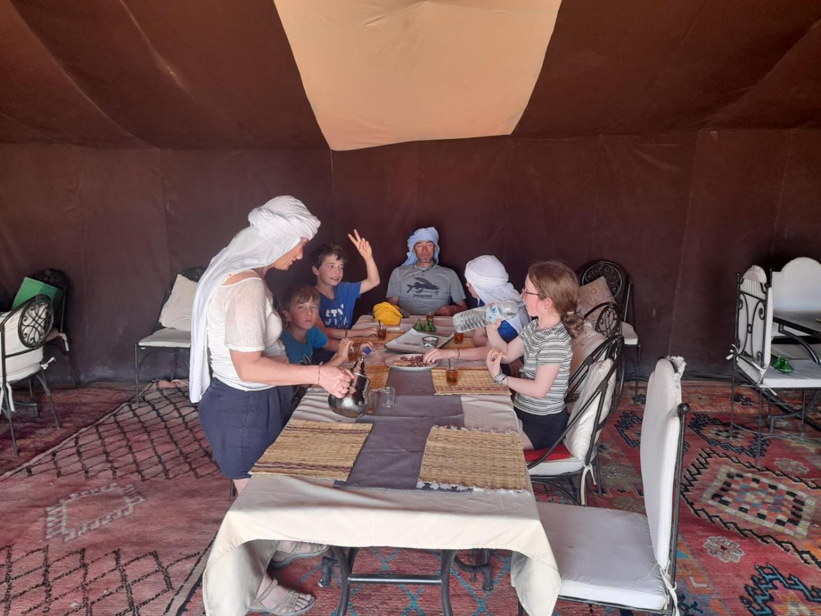 Casa Familia Apartment Zagora Luaran gambar